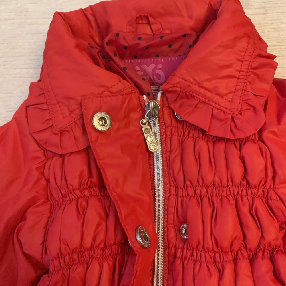 Beautiful spring Jacket - Picture 3 of 5